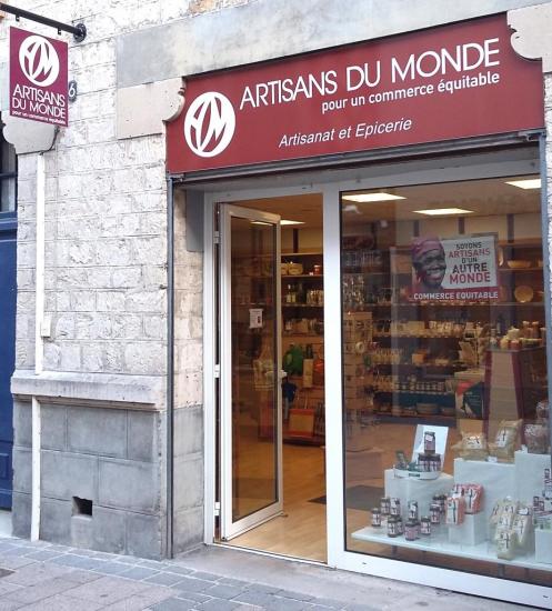 La boutique s'est installée rue des Poissonniers.